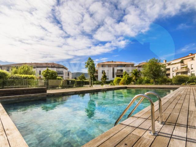 Appartement vente à Arrondissement de Toulon, Hyères