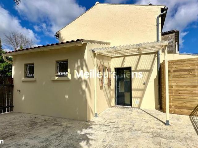 Appartement vente à Saintes, La Chapelle-des-pots