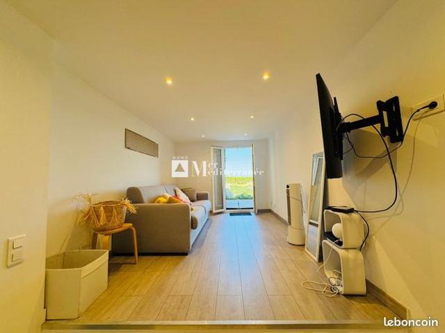 Appartement vente à Arrondissement de Draguignan, Grimaud