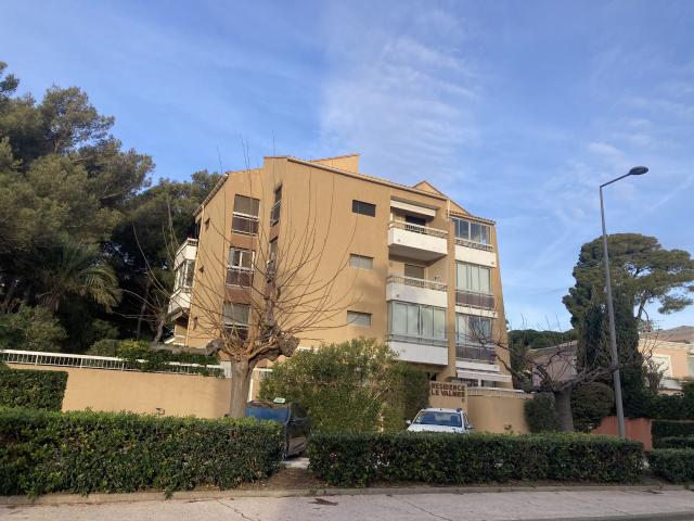 Appartement vente à Arrondissement de Toulon, Hyères