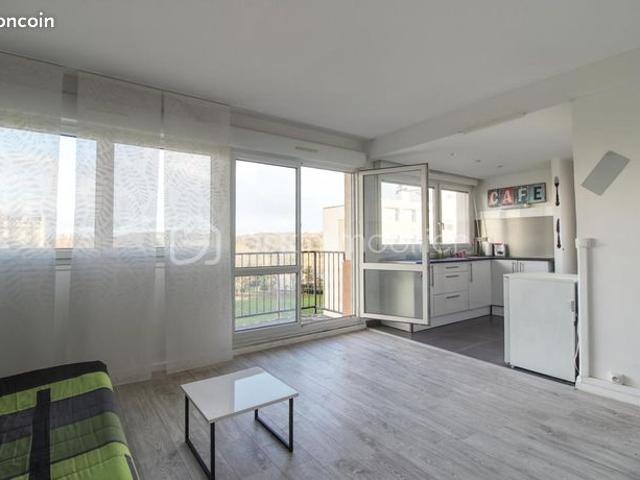 Appartement vente à Niort, Avon