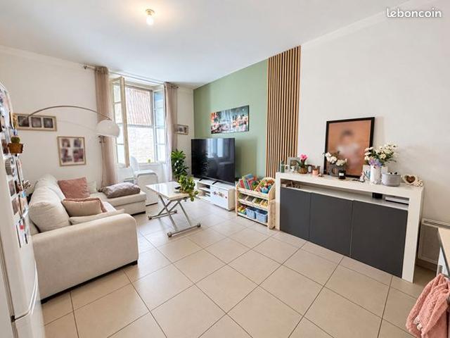 Appartement vente à Lambesc, Bouches-du-Rhône