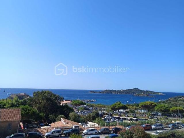 Appartement vente à Arrondissement de Toulon, Hyères