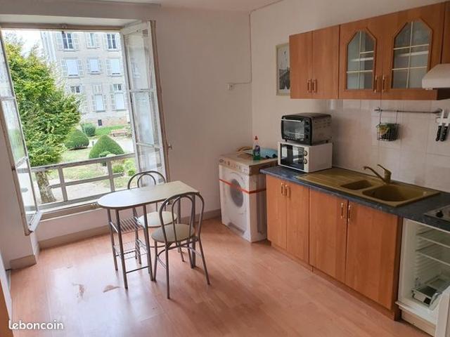 Appartement vente à Neufchâteau, Vittel