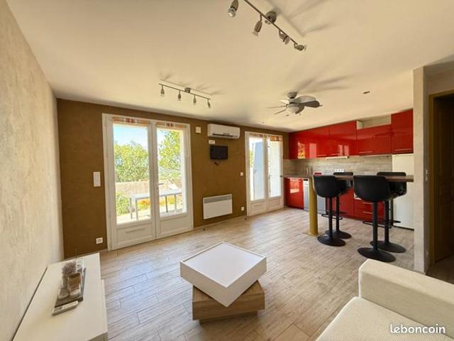 Appartement vente à Arrondissement de Toulon, Le Lavandou