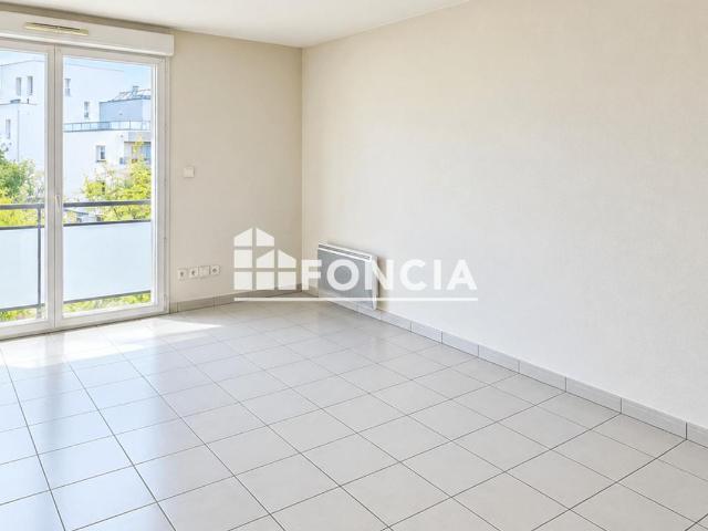 Appartement vente à Centre commercial des Quatre Pavillons, Lormont