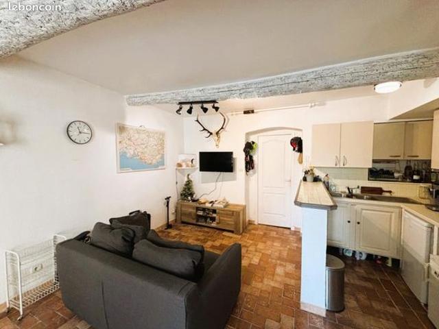Appartement vente à Aix-en-Provence, Puyloubier