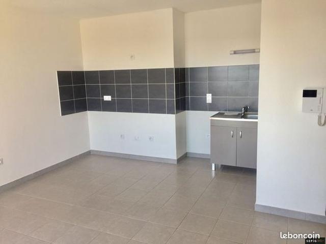 Appartement vente à Aramon, Gard