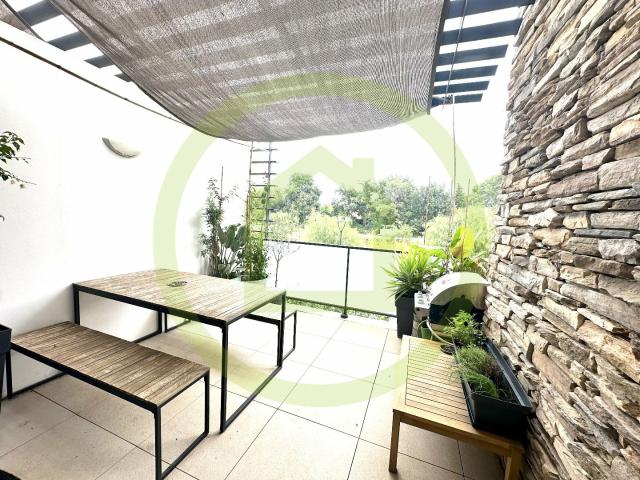 Appartement vente à Arrondissement de Toulon, Saint-cyr-sur-mer
