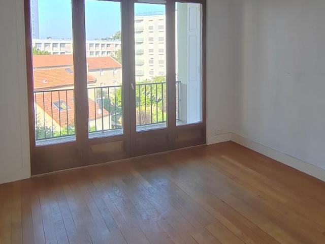 Appartement location à Saint-Étienne, Saint-etienne