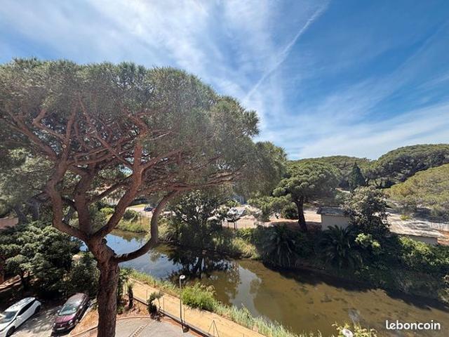 Appartement vente à Arrondissement de Toulon, Hyères