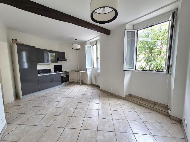 Appartement vente à Croix Verte, Mandres-les-Roses