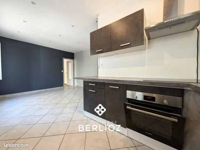 Appartement vente à Grenoble, Fontaine