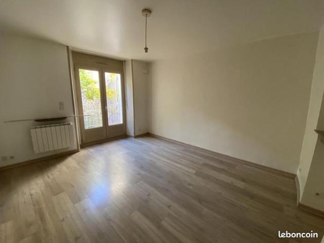 Appartement vente à Largentière, Aubenas
