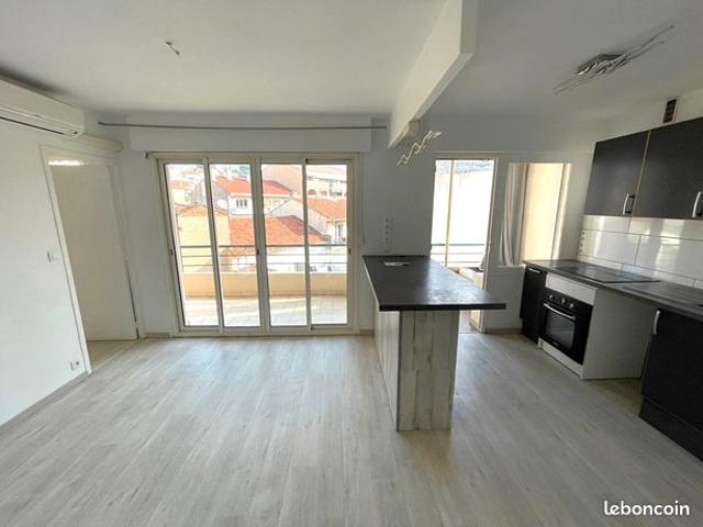 Appartement vente à Arrondissement de Draguignan, Saint-raphaël