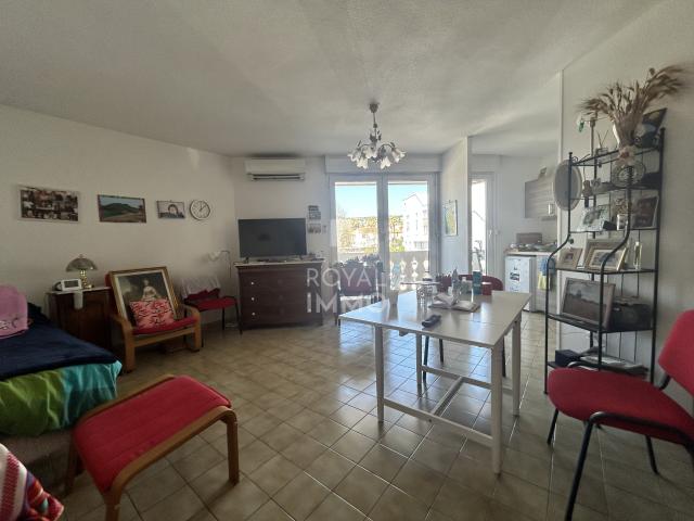 Appartement vente à Arrondissement de Toulon, Hyères