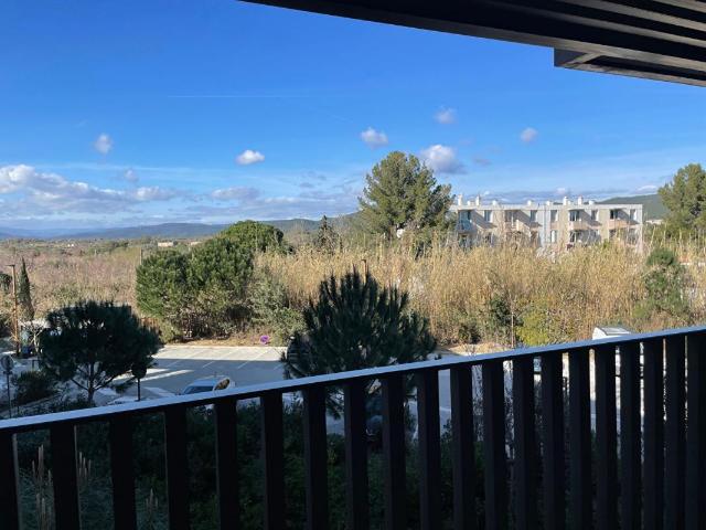Appartement vente à Arrondissement de Toulon, Hyères
