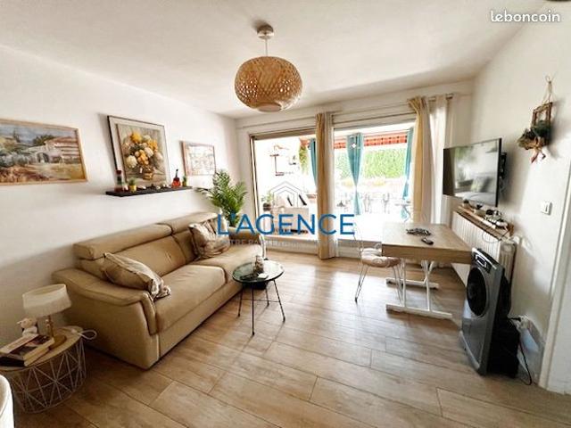 Appartement vente à Arrondissement de Toulon, Hyères