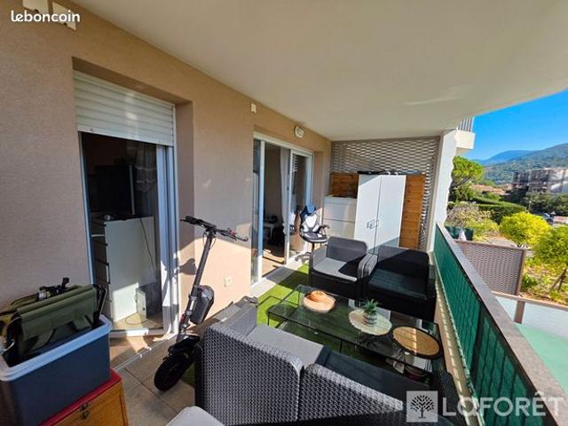 Appartement vente à Carros, Alpes-Maritimes