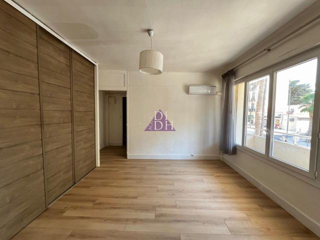 Appartement vente à Arrondissement de Toulon, Hyères