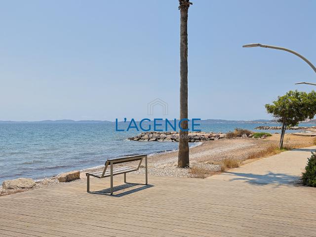 Appartement vente à Arrondissement de Toulon, Hyères