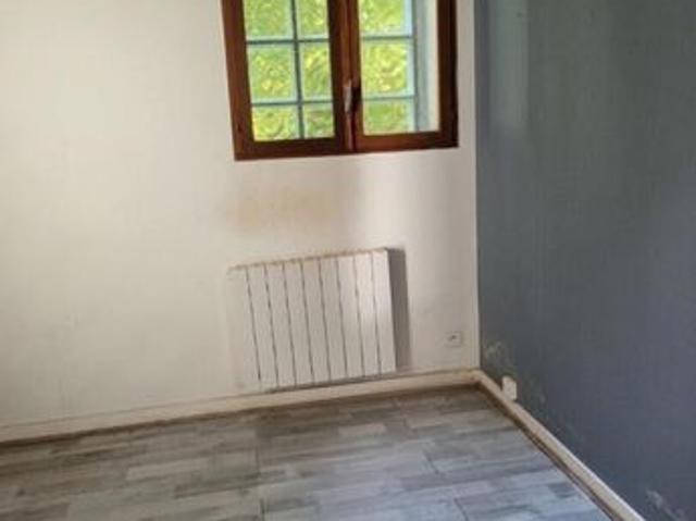 Appartement vente à Le Gué-de-Longroi, Eure-et-Loir