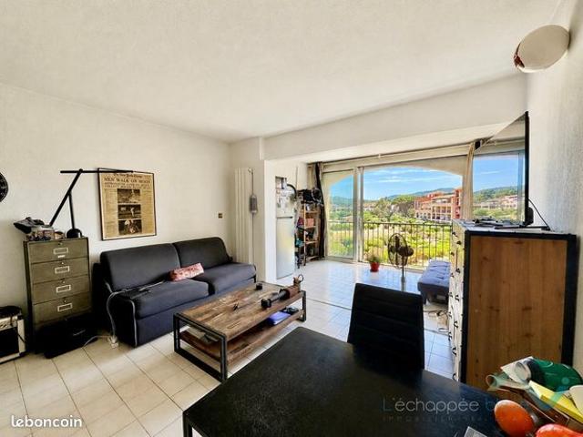Appartement vente à Arrondissement de Draguignan, Gassin