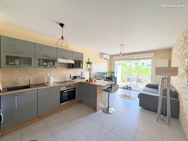 Appartement vente à Arrondissement de Toulon, La Farlède