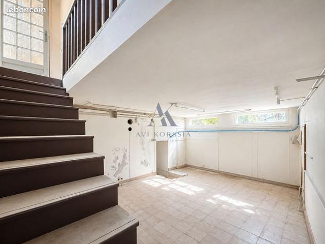 Appartement vente à Sathonay-Camp, Rhône