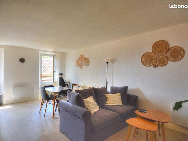 Appartement vente à Arrondissement de Toulon, Pierrefeu-du-var