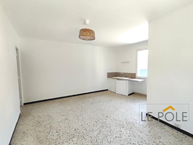 Appartement location à Carpentras, Valréas