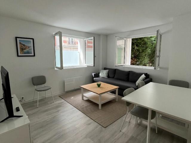Appartement location à Neuilly-sur-seine, Hauts-de-Seine