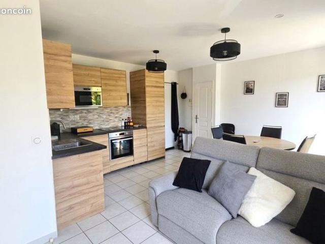 Appartement vente à Privas, Saint-priest