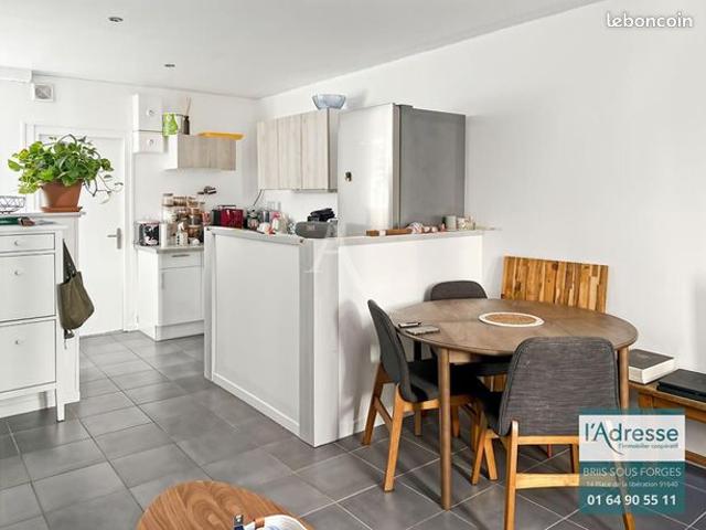Appartement vente à Saint-Arnoult-en-Yvelines, Yvelines