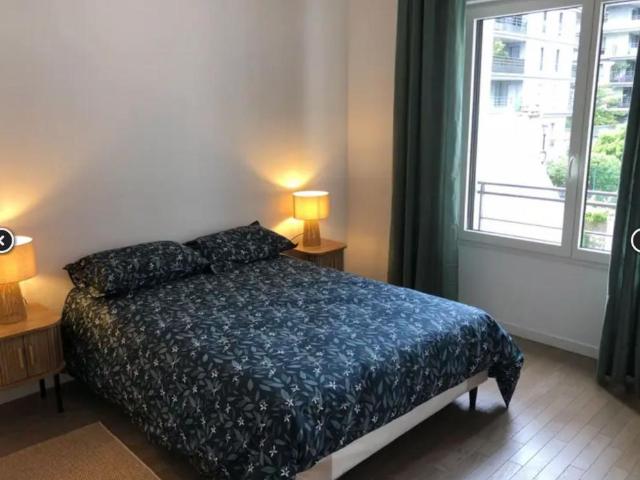Appartement location à France métropolitaine, Courbevoie