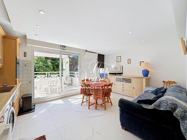 Appartement vente à Arrondissement de Toulon, Le Lavandou
