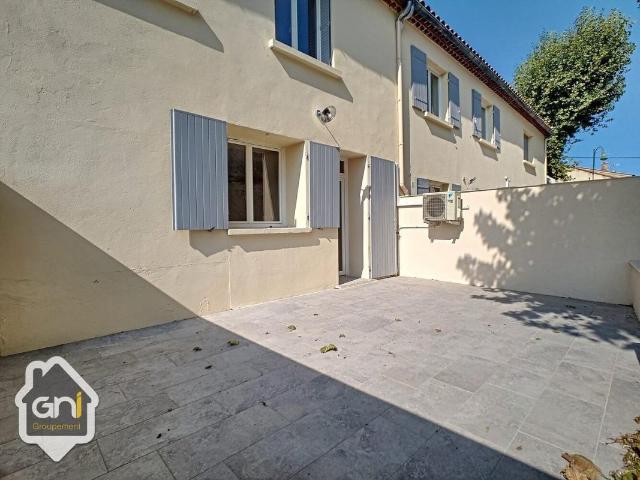 Appartement location à Sénas, Bouches-du-Rhône