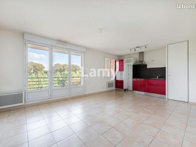 Appartement vente à Aix-en-Provence, Salon-de-provence