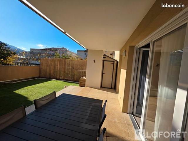 Appartement vente à Grasse, Carros