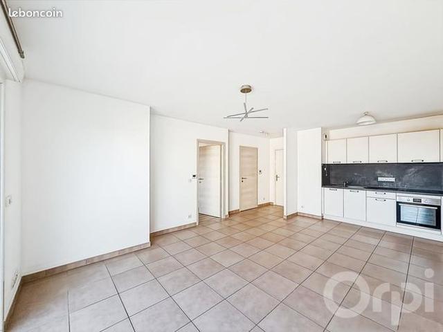 Appartement vente à Saint-Julien-en-Genevois, Ambilly