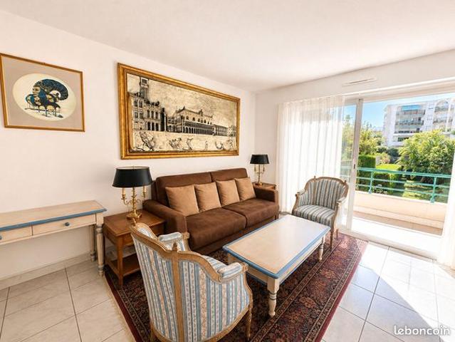 Appartement vente à Arrondissement de Draguignan, Saint-raphaël