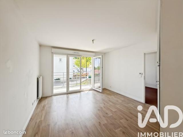 Appartement vente à Créteil, Santeny