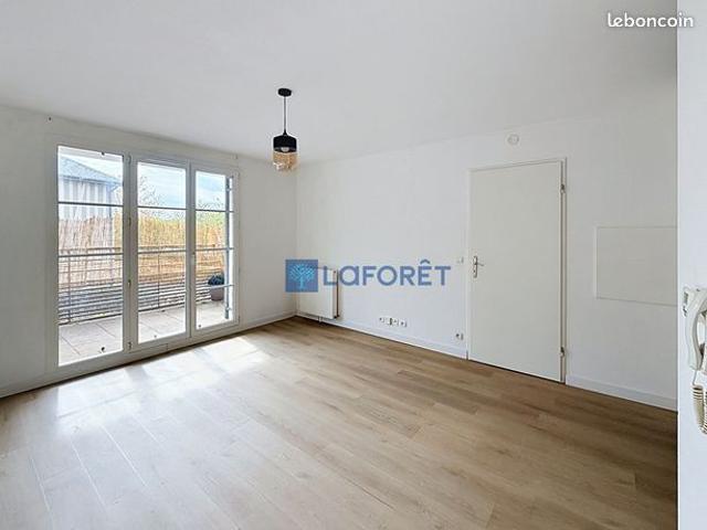 Appartement vente à Saint-Pierre-du-Perray, Essonne