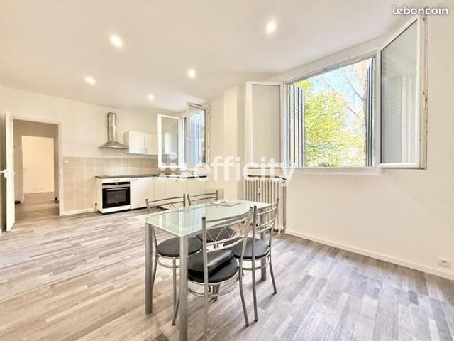 Appartement vente à Ris-Orangis, Essonne