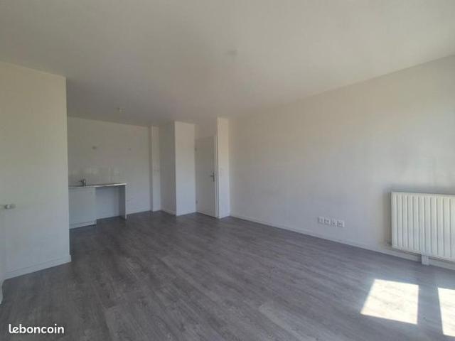 Appartement vente à Évry, Petit-bourg