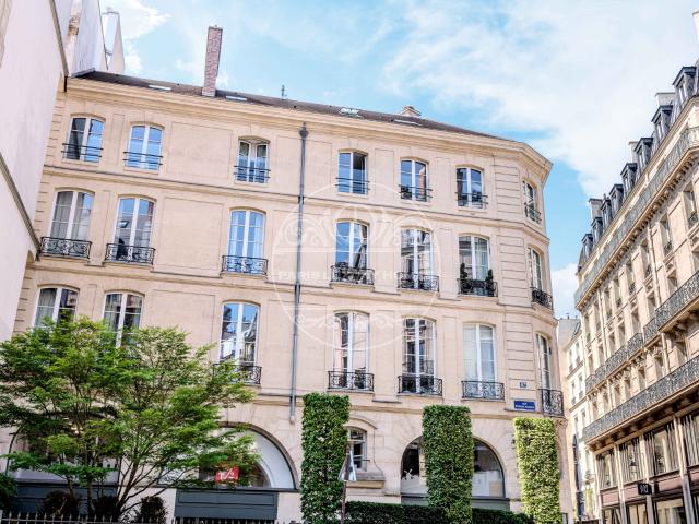Appartement vente à Paris 1er Arrondissement, Paris