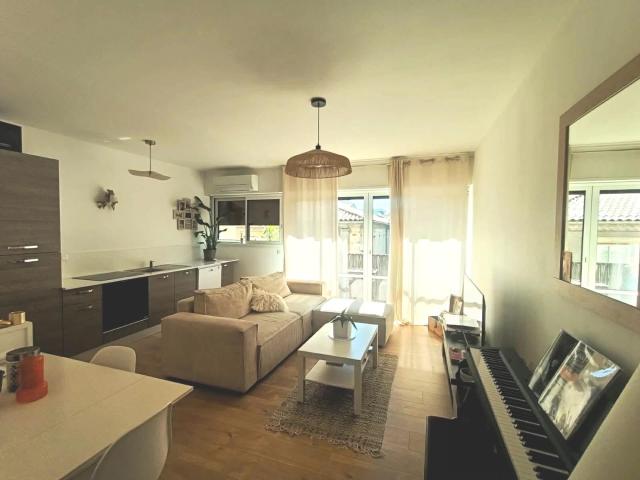 Appartement vente à Feuchères, Nîmes