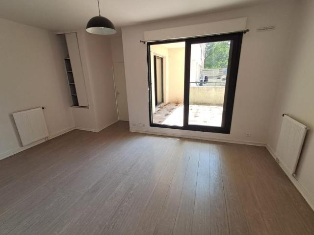 Appartement location à Évry, Petit-bourg