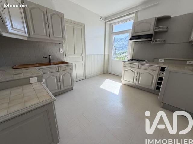 Appartement vente à Aurillac, Vic-sur-cère