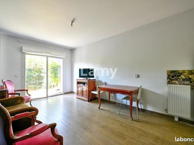 Appartement vente à Bois-d'Arcy, Yonne